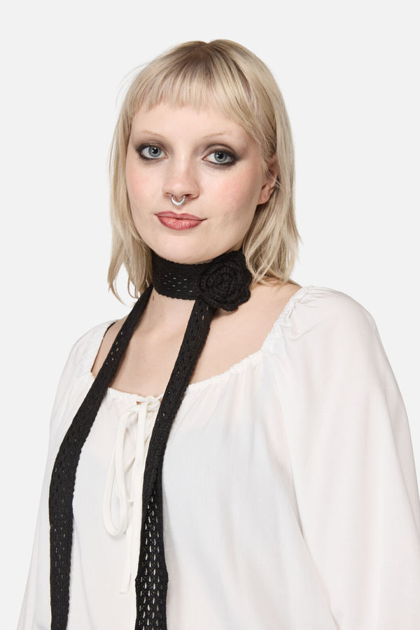 Dangerfield NZ - Black Narrow Daisy Pin Scarf - black