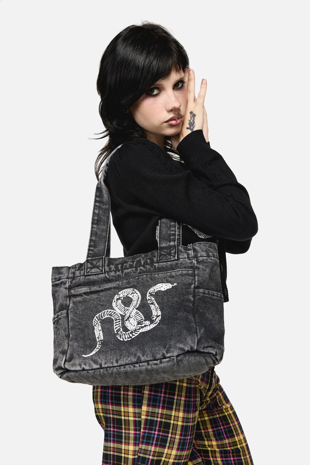 Dangerfield NZ - Slithering Goth Printed Bag - black