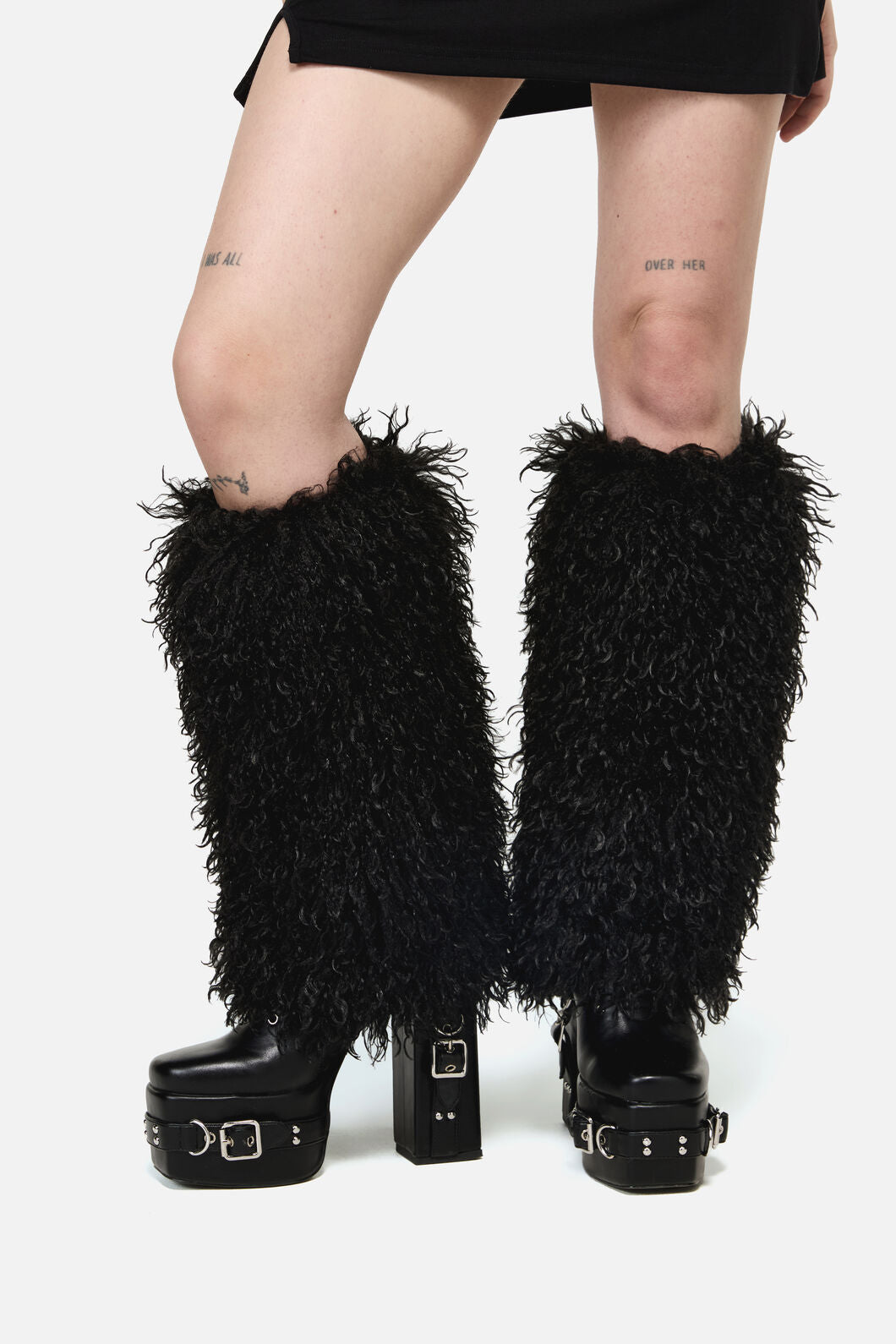 Dangerfield NZ - Shaggy Faux Fur Legwarmers - black
