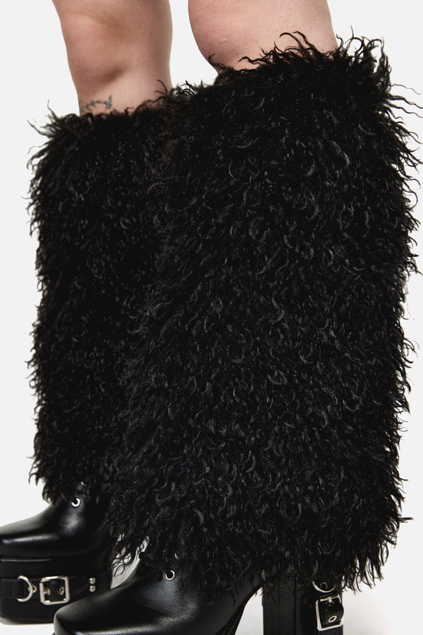 Dangerfield NZ - Shaggy Faux Fur Legwarmers - black