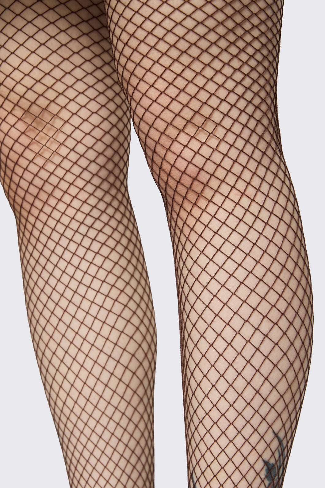 Dangerfield NZ - Chocolate Fishnet Tights - chocolate