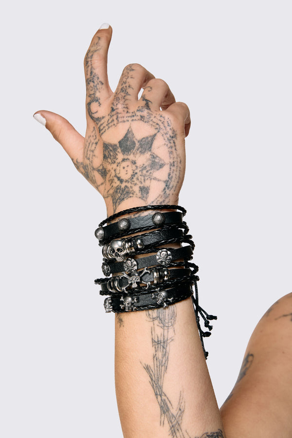 Dangerfield NZ - Skull Cuff Set - black