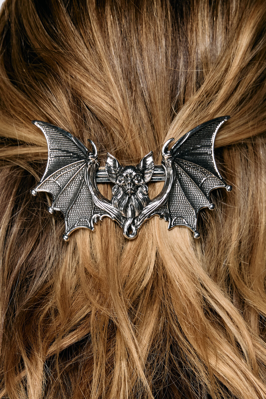 Dangerfield NZ - Bat Barrette Hair Clip - silver