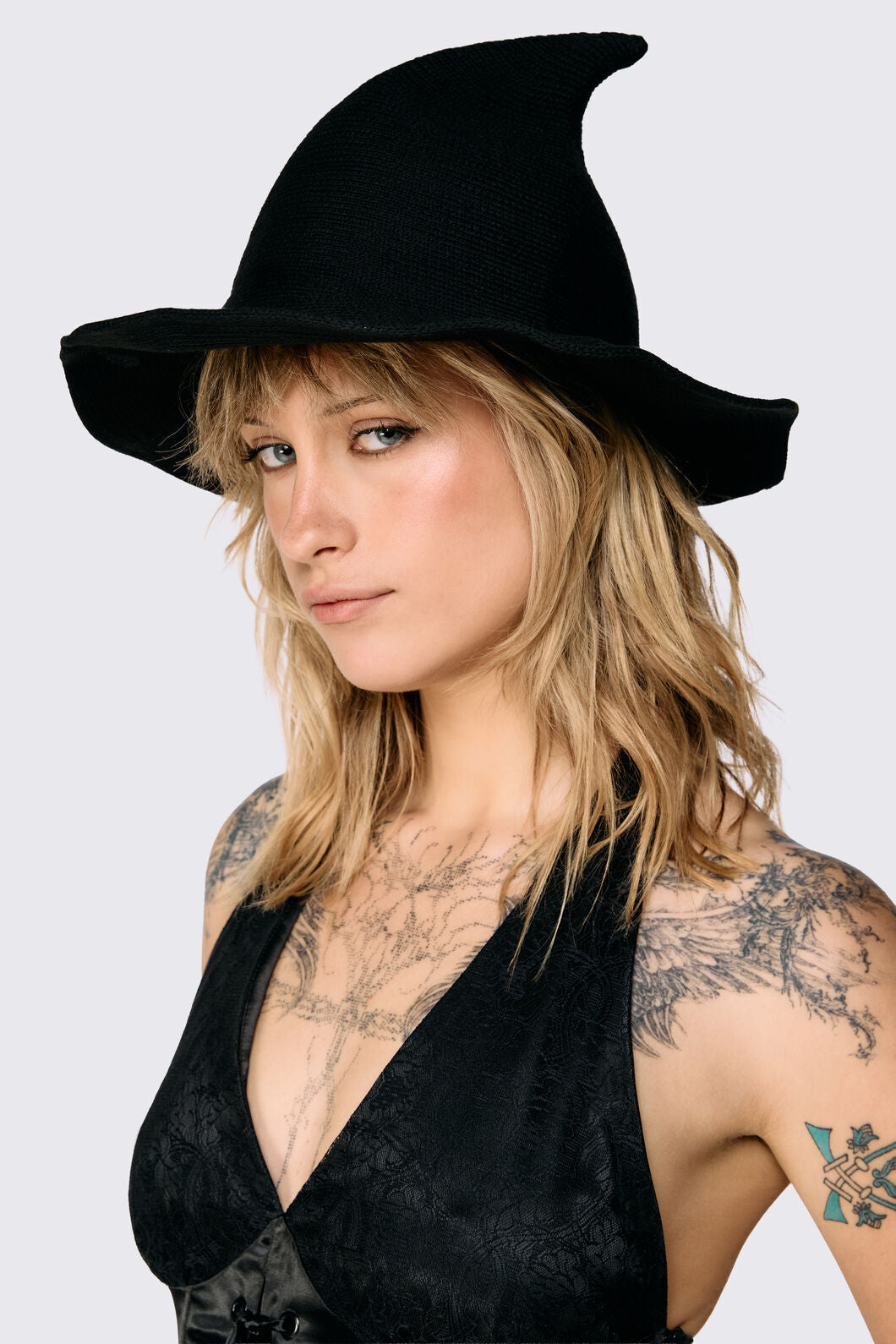 Dangerfield NZ - Black Witch Hat - black