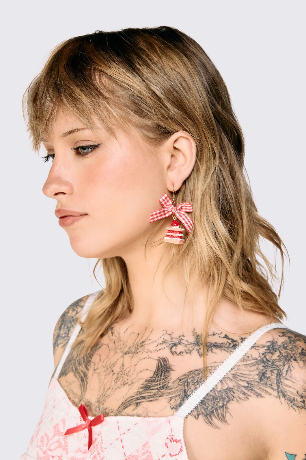 Dangerfield NZ - Cake Bow Earrings - red