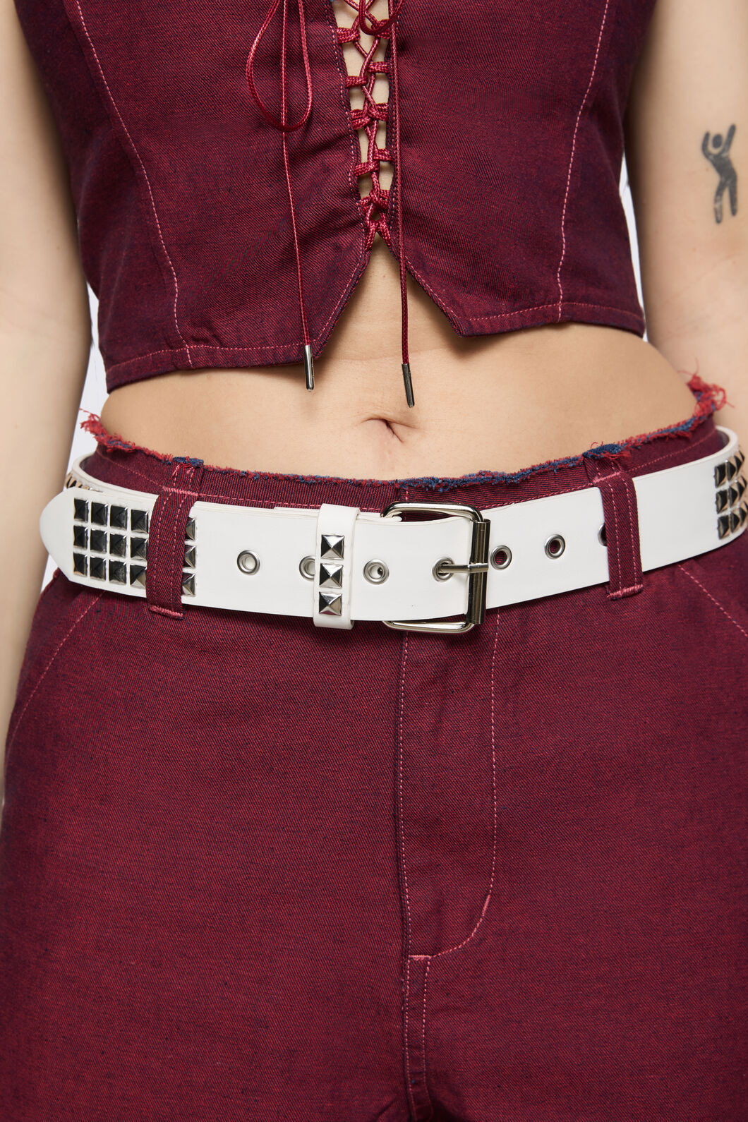 Dangerfield NZ - White Pyramid Stud Belt - white