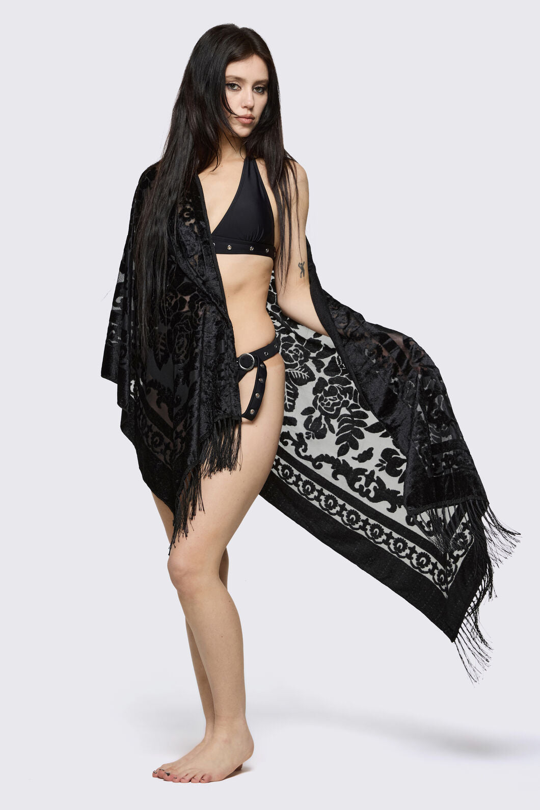 Dangerfield NZ - Black Velvet Burnout Scarf - black
