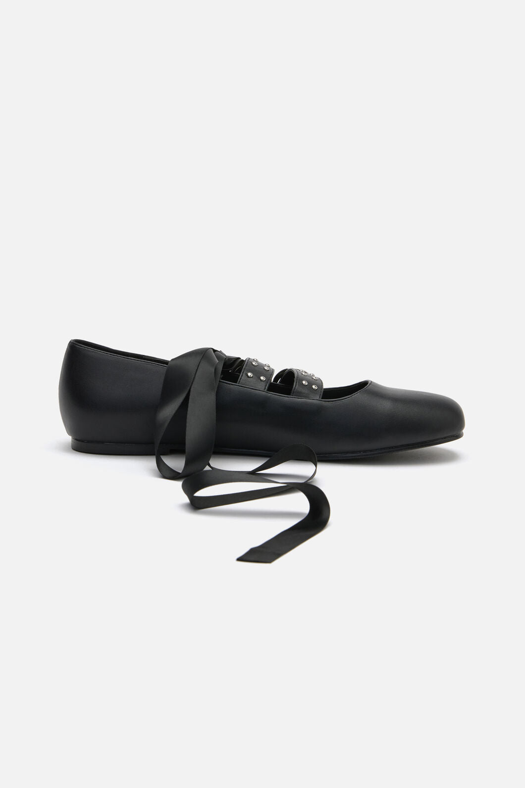 Dangerfield NZ - Removable Tie Stud Ballet Shoe - black