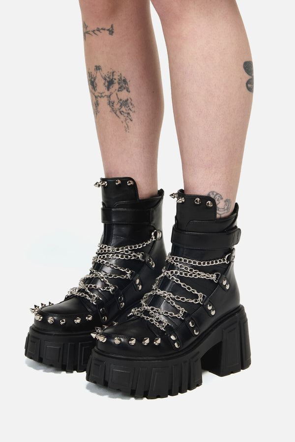 Dangerfield NZ - Chain Stud Boot - black