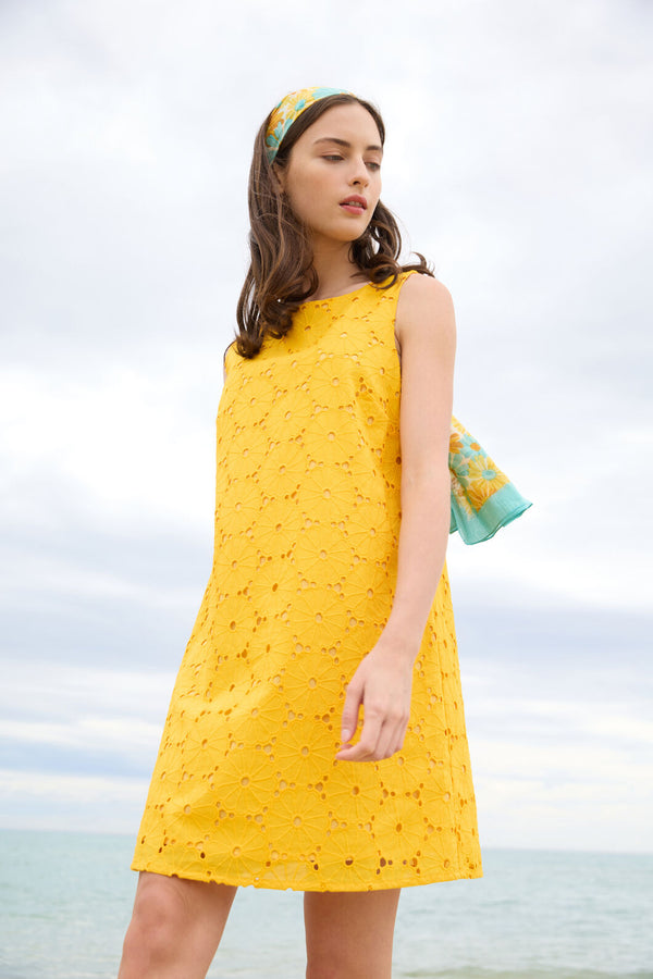 Princess Highway - Daisy Broiderie Shift Dress - yellow