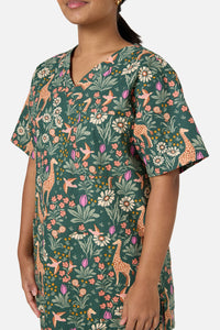 Scrubs With Love - Giraffe scrub set - green