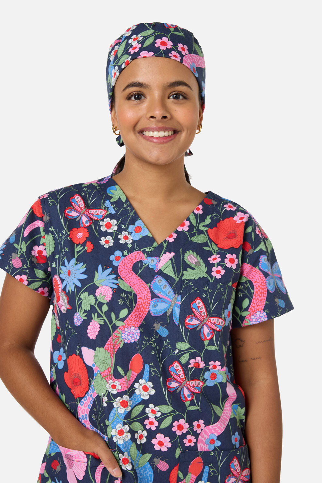 Scrubs With Love - Snakes & Flora scrub hat - navy