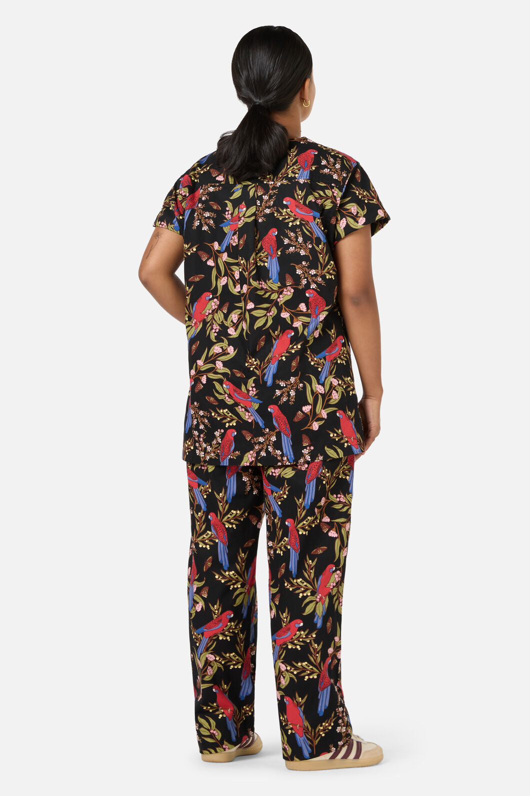 Scrubs With Love - Rosella scrub set - black