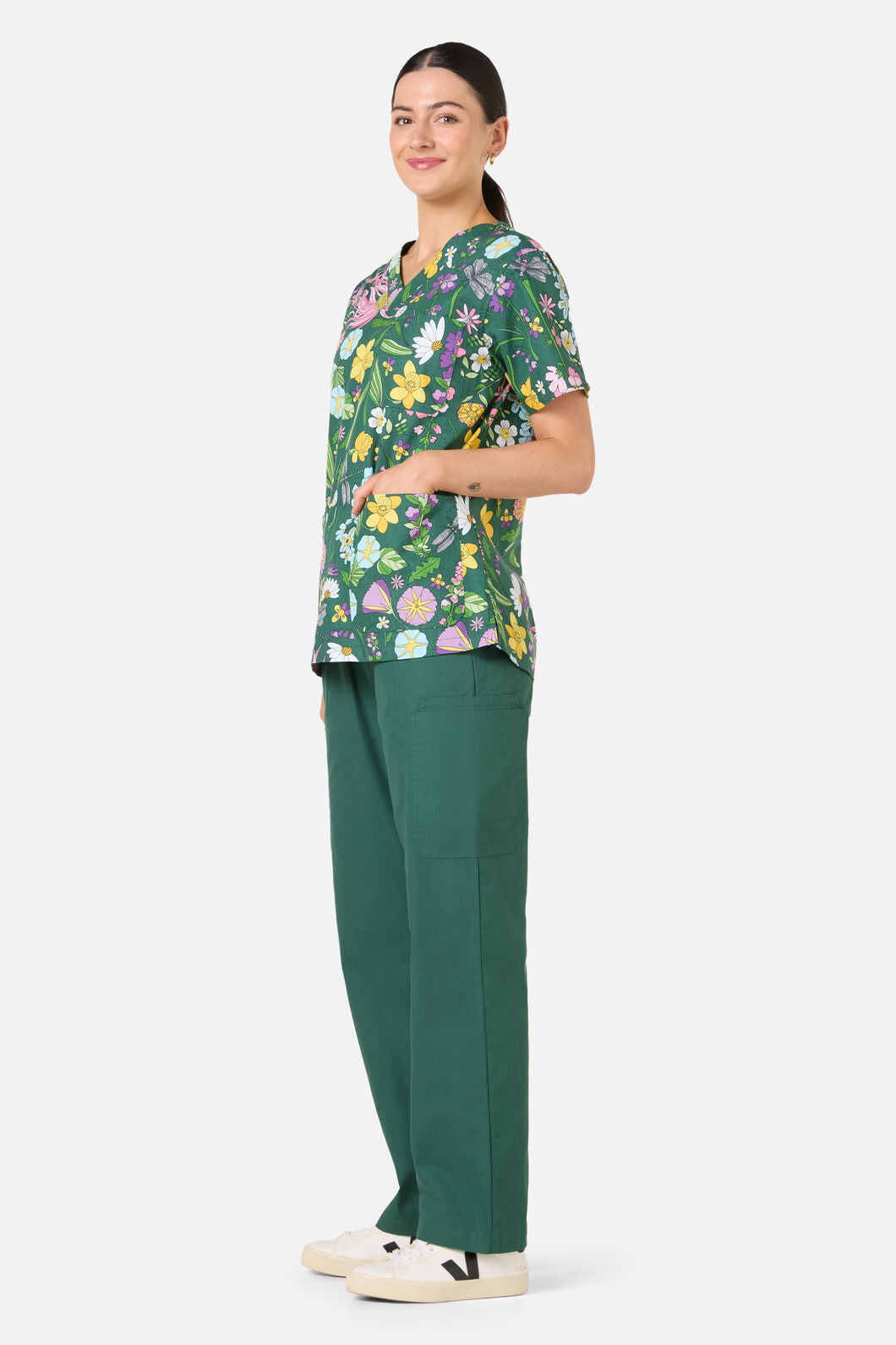 Scrubs With Love - Magical Garden Top&Pant scrubs - green