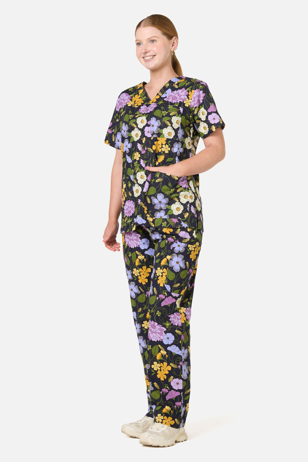 Scrubs With Love - Grasshopper Scrub Set - navy