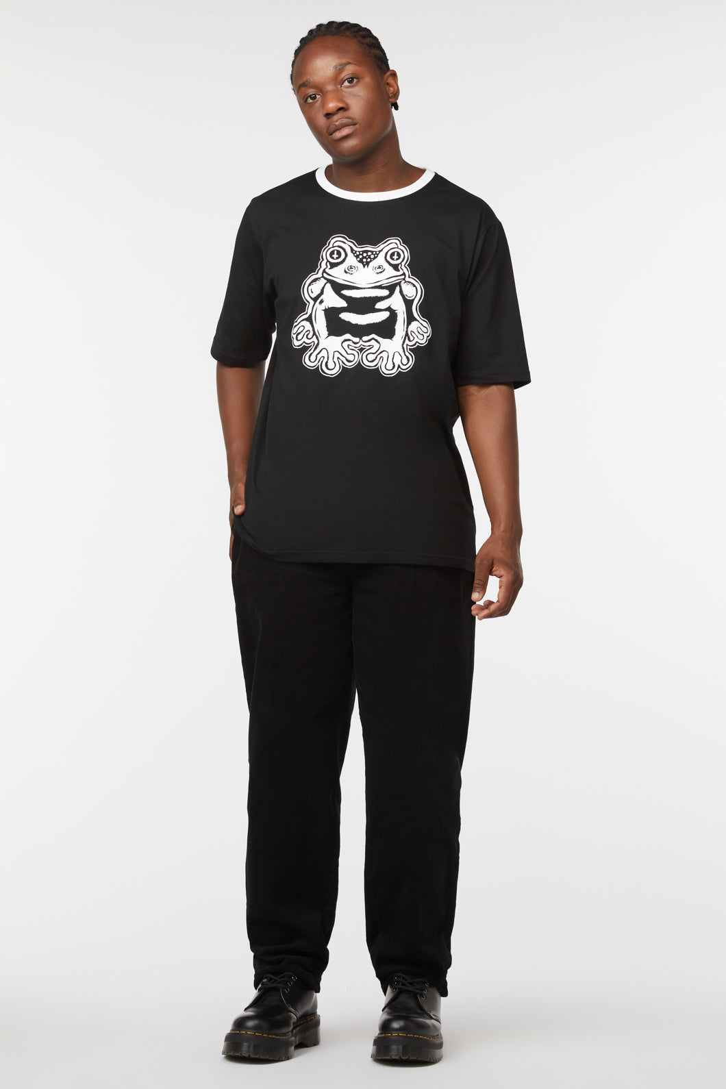 Black Friday - Frog Unisex Tee - black