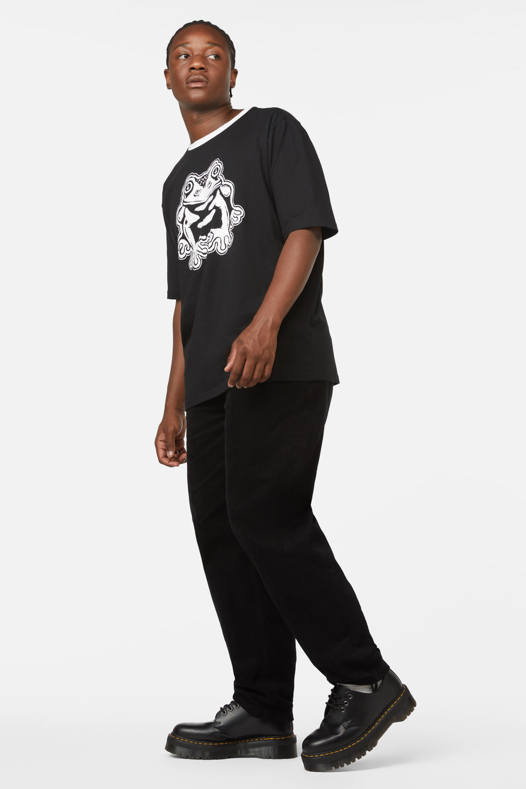 Black Friday - Frog Unisex Tee - black