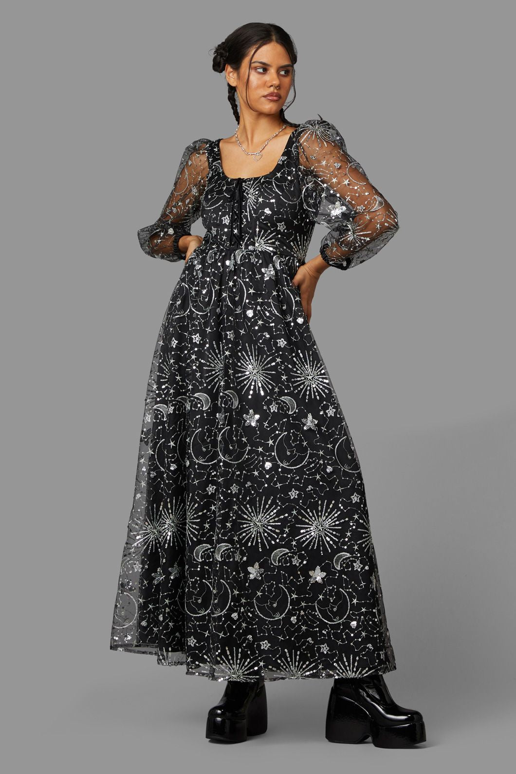 Gwendoline lace 2024 maxi dress