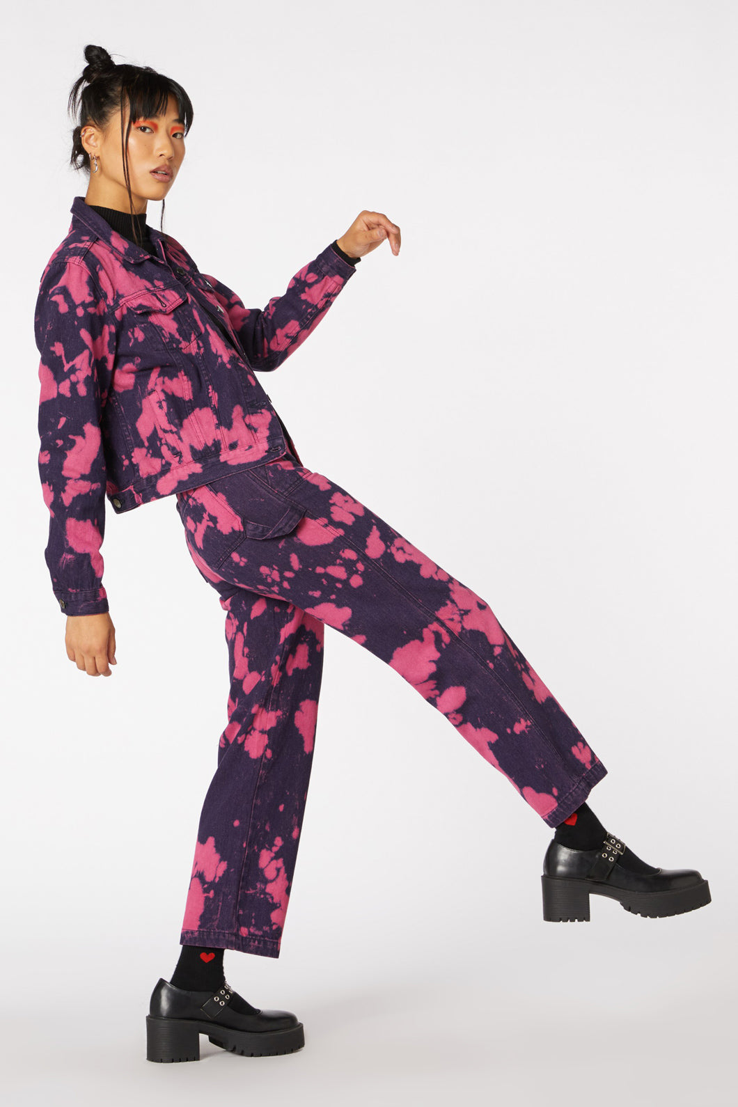 navy-pink